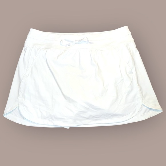 NWT Travis Mathew MOVEKNIT TIE SKORT - White XXL - Picture 2 of 13